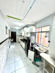 https://img.olx.com.br/thumbs256x256/22/229521635428463.jpg