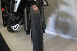 https://img.olx.com.br/thumbs256x256/22/229530763742528.jpg
