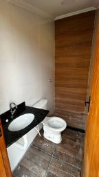 https://img.olx.com.br/thumbs256x256/22/229543409013178.jpg