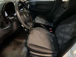 https://img.olx.com.br/thumbs256x256/22/229585266905821.jpg