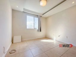 https://img.olx.com.br/thumbs256x256/23/230517764109555.jpg