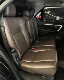 https://img.olx.com.br/thumbs256x256/23/230603921710210.jpg