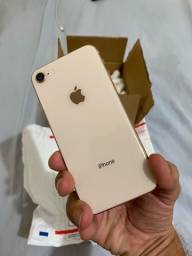 Título do anúncio: iphone 8 64gb Gold Rose em perfeitas condições 