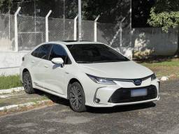 Título do anúncio: Toyota Corolla Altis Hybrid Premium 1.8 2021 Teto solar Completo Top de Linha Garantia