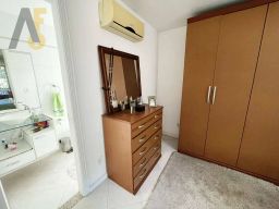 https://img.olx.com.br/thumbs256x256/23/232517641343854.jpg