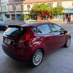 https://img.olx.com.br/thumbs256x256/23/234523255190341.jpg