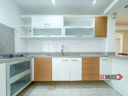 https://img.olx.com.br/thumbs256x256/23/234581406870784.jpg