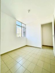 https://img.olx.com.br/thumbs256x256/23/234581649129317.jpg