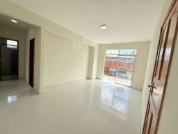 https://img.olx.com.br/thumbs256x256/23/235501764568999.jpg