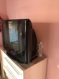Título do anúncio: Vendo essa geladeira e essa TV funcionando perfeitamente 