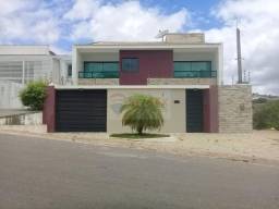Título do anúncio: Casa com 4 dormitórios à venda, 200 m² por R$ 750.000,00 - Heliópolis - Garanhuns/PE