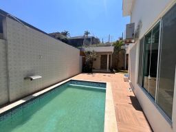 https://img.olx.com.br/thumbs256x256/24/241589286852484.jpg