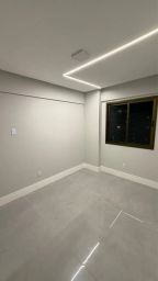 https://img.olx.com.br/thumbs256x256/24/241675682542272.jpg