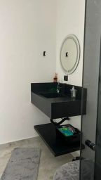 https://img.olx.com.br/thumbs256x256/24/241688435596464.jpg