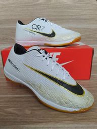 tenis all latex futsal antigo