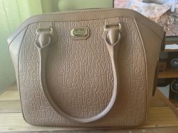 https://img.olx.com.br/thumbs256x256/24/242516885209519.jpg