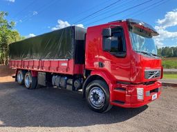 Título do anúncio: Caminhão Truck Volvo 270 6x2 R Ano 2013. Caçamba Agrícola.