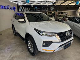 https://img.olx.com.br/thumbs256x256/24/244605299517415.jpg