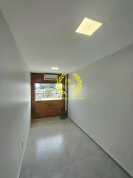 https://img.olx.com.br/thumbs256x256/24/245637565572370.jpg