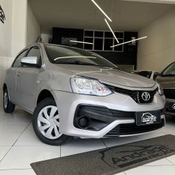 https://img.olx.com.br/thumbs256x256/24/246657550151644.jpg