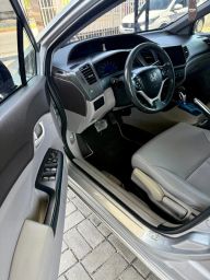 https://img.olx.com.br/thumbs256x256/24/246667927171787.jpg