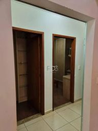 https://img.olx.com.br/thumbs256x256/24/247513645783182.jpg