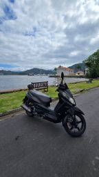 https://img.olx.com.br/thumbs256x256/24/247576515717671.jpg
