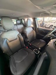 https://img.olx.com.br/thumbs256x256/24/247647793997410.jpg