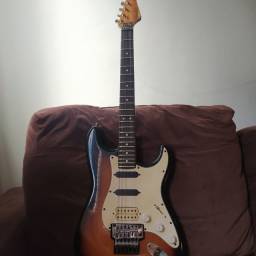 Título do anúncio: Guitarra Fender U.S.A Stratocaster