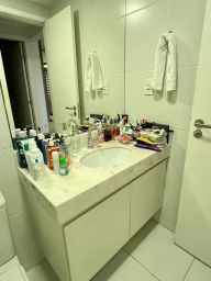 https://img.olx.com.br/thumbs256x256/24/248520166986993.jpg