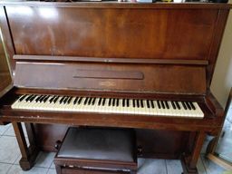 Título do anúncio: Piano Original da Marca Brasil Raridade 