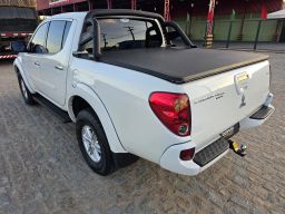 https://img.olx.com.br/thumbs256x256/25/251651429240702.jpg