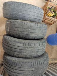 Título do anúncio: Quatro pneus usados Pirelli scorpion 215, 65, 16