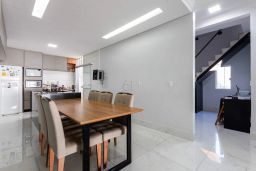 https://img.olx.com.br/thumbs256x256/25/254530760776630.jpg