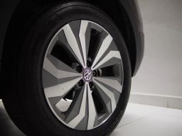 https://img.olx.com.br/thumbs256x256/25/255576159638475.jpg