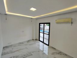 https://img.olx.com.br/thumbs256x256/25/255685170232481.jpg