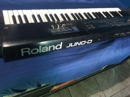 Título do anúncio: Teclado sintetizador Roland juno d