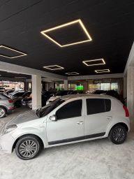 https://img.olx.com.br/thumbs256x256/25/256664681047392.jpg