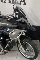 https://img.olx.com.br/thumbs256x256/25/257592401921413.jpg