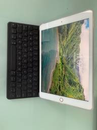 Título do anúncio: iPad 7th 10.2 Rose 32g - Pouquíssimo Uso com Smart Keyboard 
