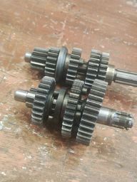 https://img.olx.com.br/thumbs256x256/25/259529033074180.jpg