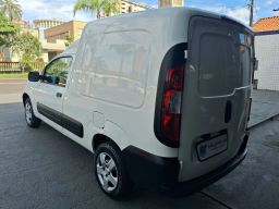 https://img.olx.com.br/thumbs256x256/25/259567518553818.jpg