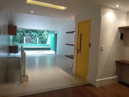 https://img.olx.com.br/thumbs256x256/26/260560033951246.jpg
