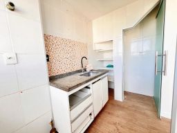 https://img.olx.com.br/thumbs256x256/26/260576646389765.jpg