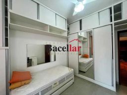 https://img.olx.com.br/thumbs256x256/26/260581409795810.jpg