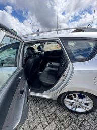 https://img.olx.com.br/thumbs256x256/26/260648063866432.jpg