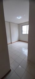 https://img.olx.com.br/thumbs256x256/26/261581407330165.jpg