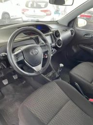 https://img.olx.com.br/thumbs256x256/26/261655762672939.jpg