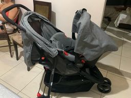 Título do anúncio: Vendo carrinho novo com bebê conforto 