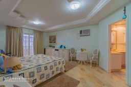 https://img.olx.com.br/thumbs256x256/26/263533526454816.jpg